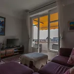Stunning Views From This Lovely One Bedroom Apartment In Cannes Only A Short Walk From The Palais 479